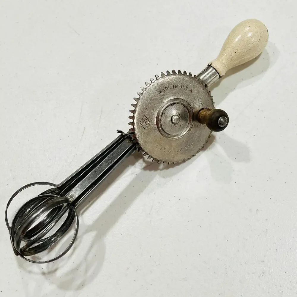 Vintage A&J Metal Egg Beater Mixer, Hand Crank - USA Patent October 9, 1923